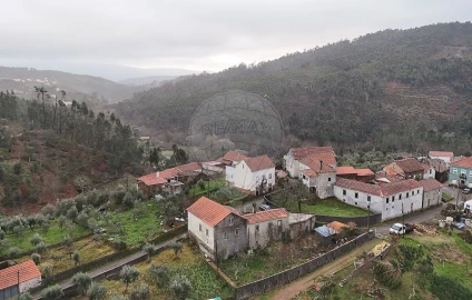 Moradia T2 para Venda em Alvares