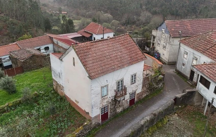 Moradia T2 para Venda em Alvares