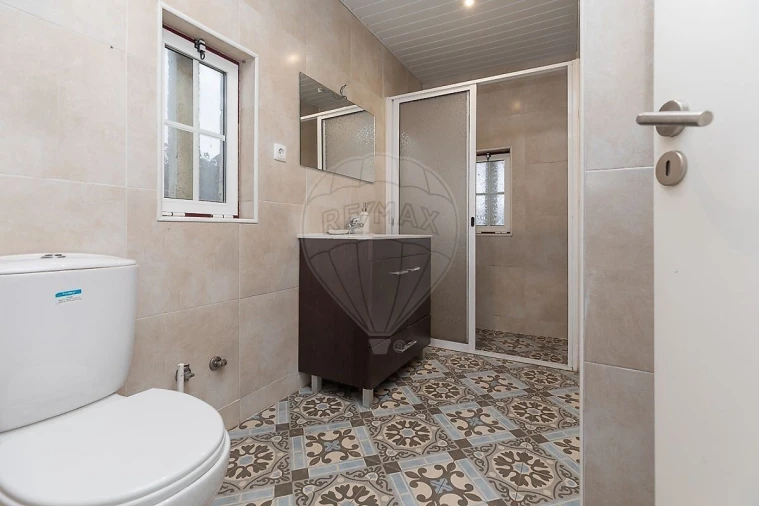 Moradia T2 para Venda em Alvares Foto 15