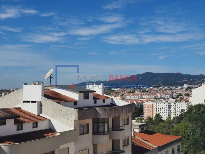Apartamento T3 para Venda em Rio de Mouro Foto 6