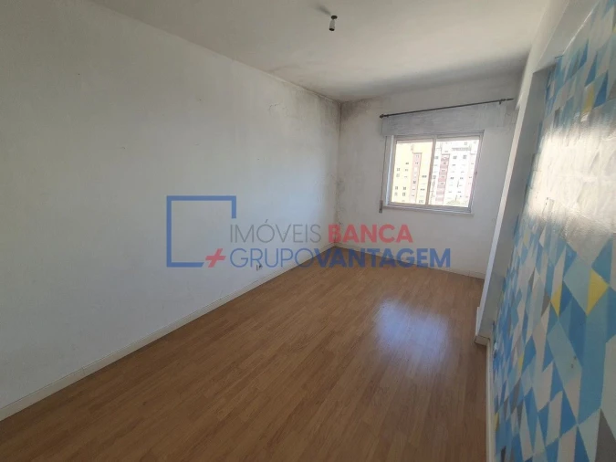 Apartamento T3 para Venda em Rio de Mouro Foto 11