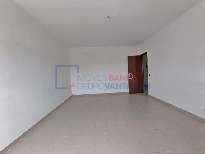 Apartamento T3 para Venda em Rio de Mouro Foto 7