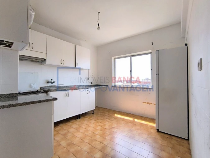 Apartamento T3 para Venda em Rio de Mouro Foto 10