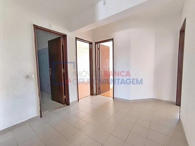 Apartamento T3 para Venda em Rio de Mouro Foto 15