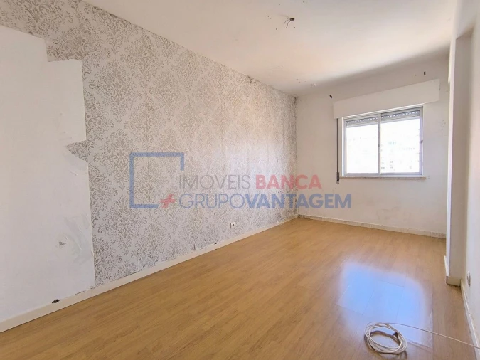 Apartamento T3 para Venda em Rio de Mouro Foto 19