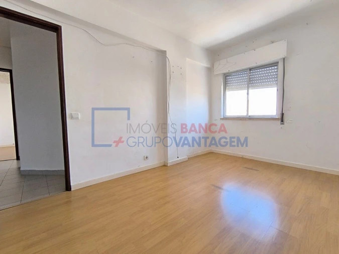 Apartamento T3 para Venda em Rio de Mouro Foto 23