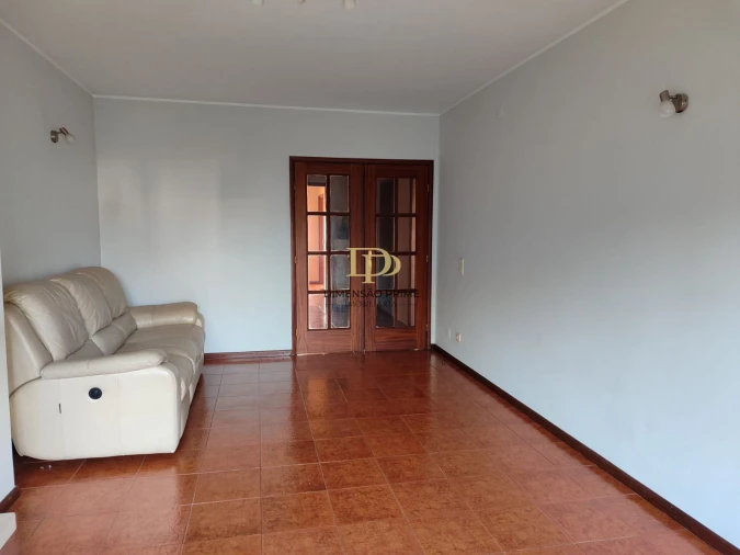 Apartamento T2 para Arrendamento em Aguas Santas Foto 5