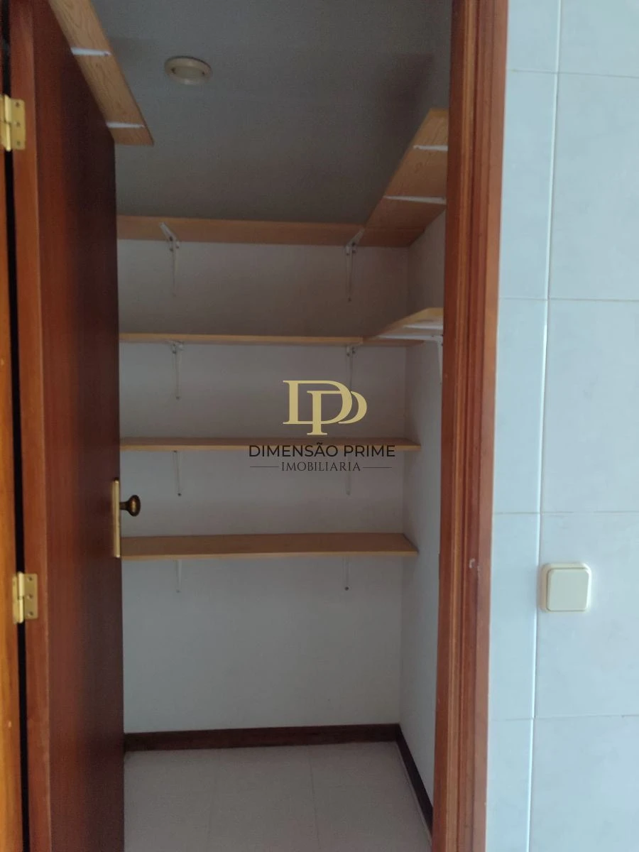 Apartamento T2 para Arrendamento em Aguas Santas Foto 21