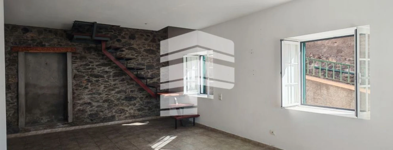 Moradia T3 para Venda em Imaculado Coração de Maria Foto 4