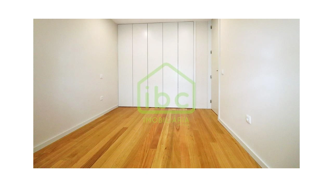 Apartamento T4 para Venda em Póvoa de Varzim, Beiriz e Argivai Foto 9