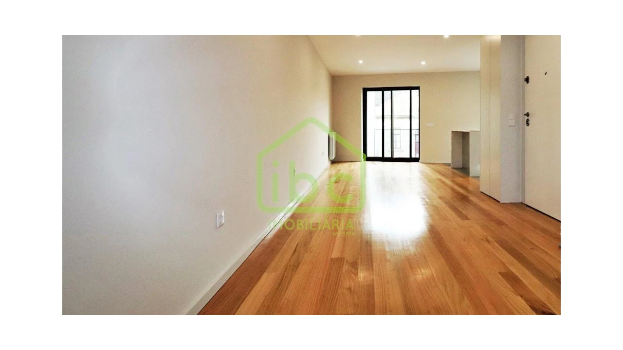 Apartamento T4 para Venda em Póvoa de Varzim, Beiriz e Argivai Foto 2