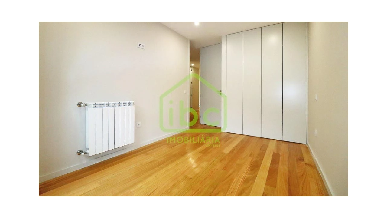 Apartamento T4 para Venda em Póvoa de Varzim, Beiriz e Argivai Foto 8