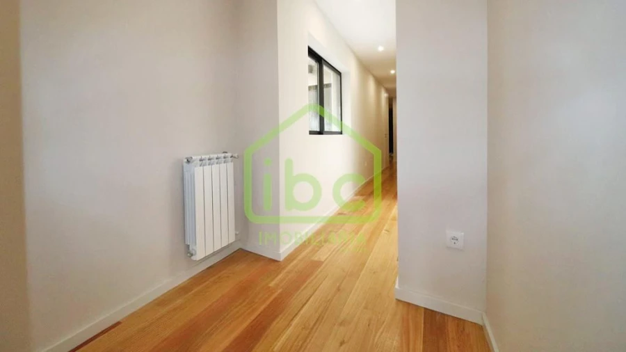 Apartamento T4 para Venda em Póvoa de Varzim, Beiriz e Argivai Foto 11