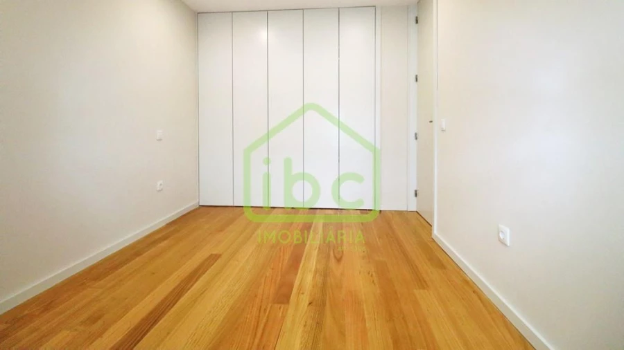 Apartamento T4 para Venda em Póvoa de Varzim, Beiriz e Argivai Foto 9