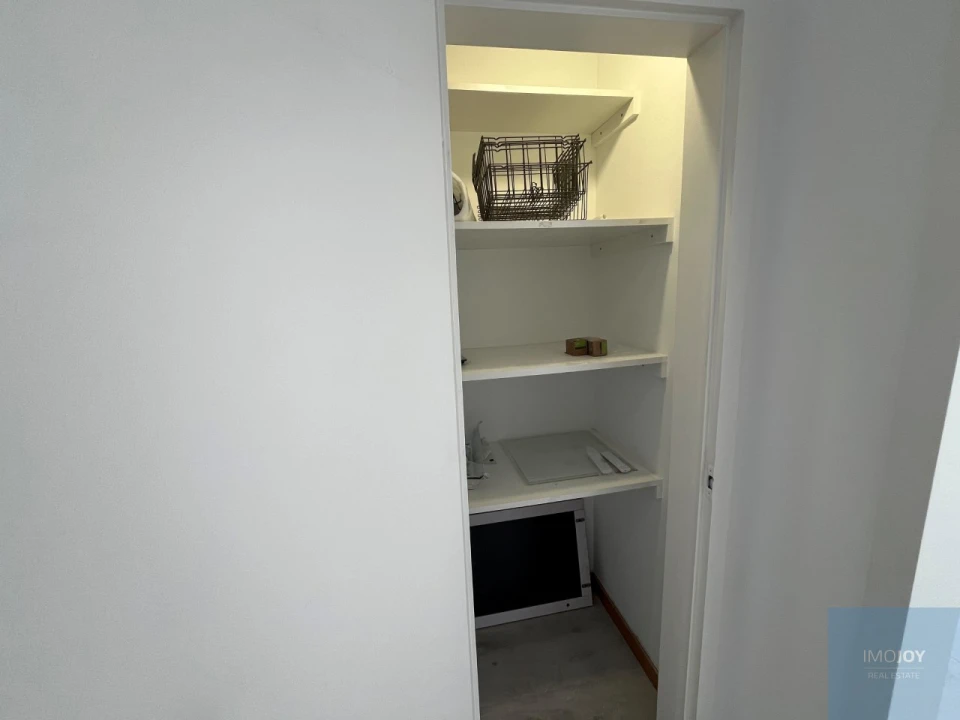 Apartamento T2 para Venda em Carnide Foto 13