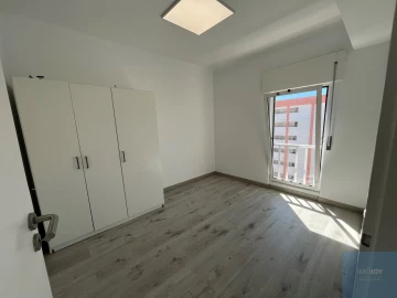Apartamento T2 para Venda em Carnide