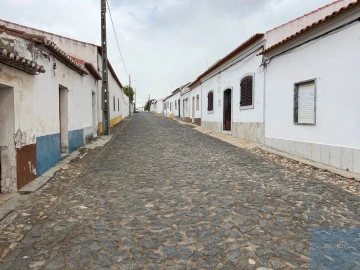 Moradia T3 para Venda em Baleizão