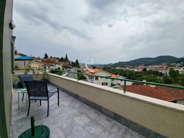 Apartamento T3 para Arrendamento férias em Arcos de Valdevez (São Paio) e Giela