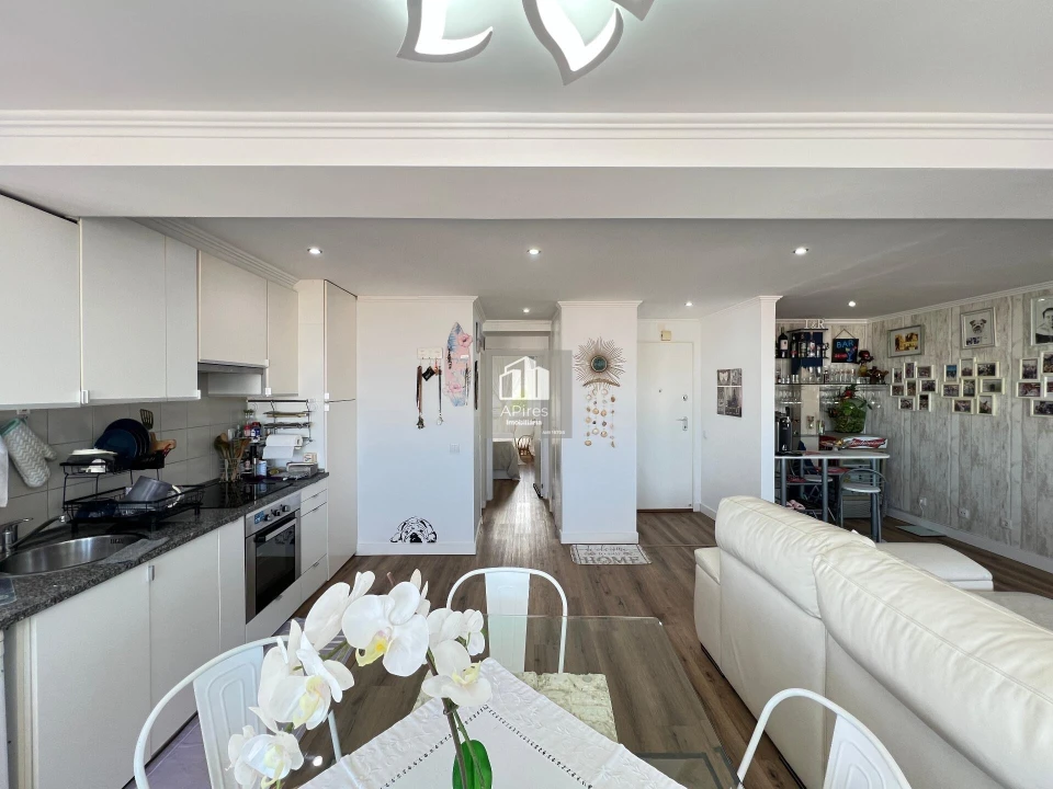 Apartamento T2 para Venda em Costa da Caparica Foto 4