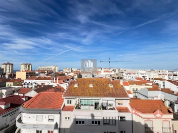 Apartamento T2 para Venda em Costa da Caparica