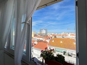 Apartamento T2 para Venda em Costa da Caparica