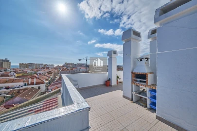 Apartamento T2 para Venda em Costa da Caparica