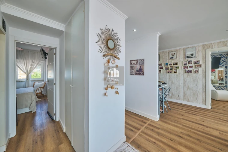 Apartamento T2 para Venda em Costa da Caparica Foto 9