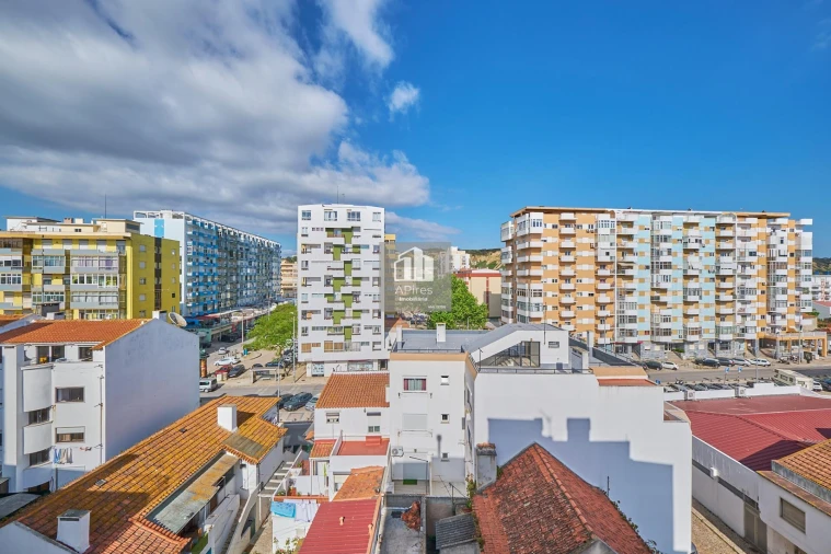 Apartamento T2 para Venda em Costa da Caparica Foto 13