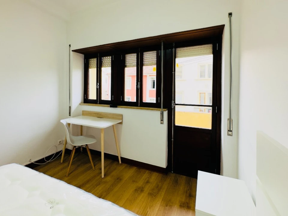 Quarto para Arrendamento em São Martinho do Bispo e Ribeira de Frades Foto 9