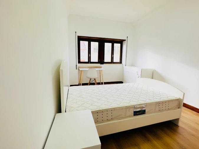 Quarto para Arrendamento em São Martinho do Bispo e Ribeira de Frades Foto 5