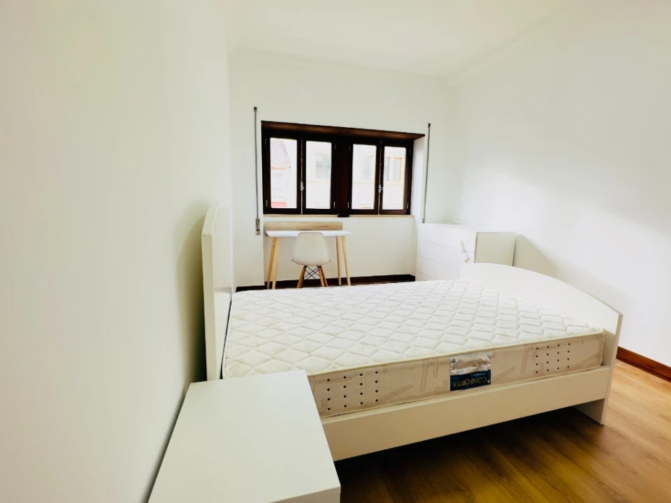 Quarto para Arrendamento em São Martinho do Bispo e Ribeira de Frades Foto 5
