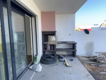 Moradia T4 para Venda em Fernao Ferro