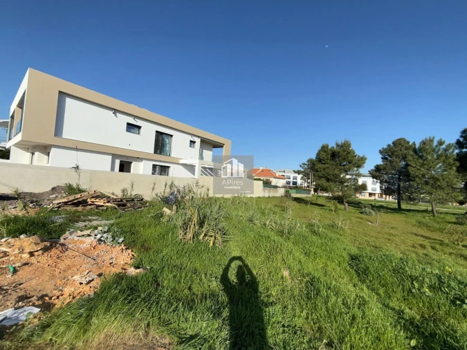 Moradia T4 para Venda em Fernao Ferro Foto 50