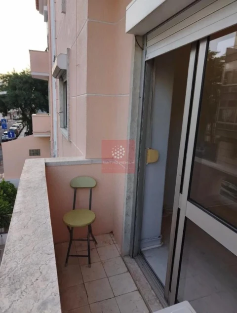 Apartamento T2 para Venda em Mina de Água