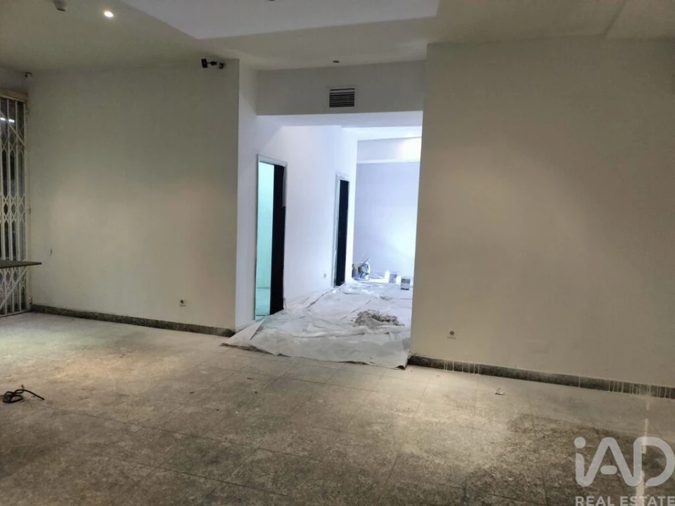 Loja para Venda em Gondomar (São Cosme), Valbom e Jovim Foto 20