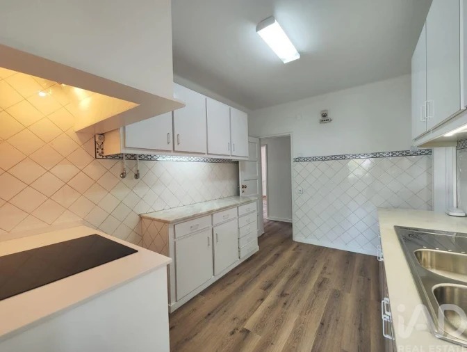 Moradia T4 para Arrendamento em Cascais e Estoril Foto 8