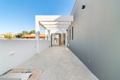 Moradia T3 para Venda em Fernao Ferro