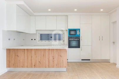 Moradia T3 para Venda em Fernao Ferro