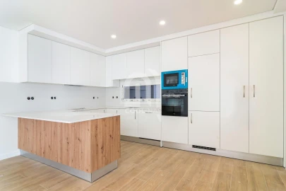 Moradia T3 para Venda em Fernao Ferro