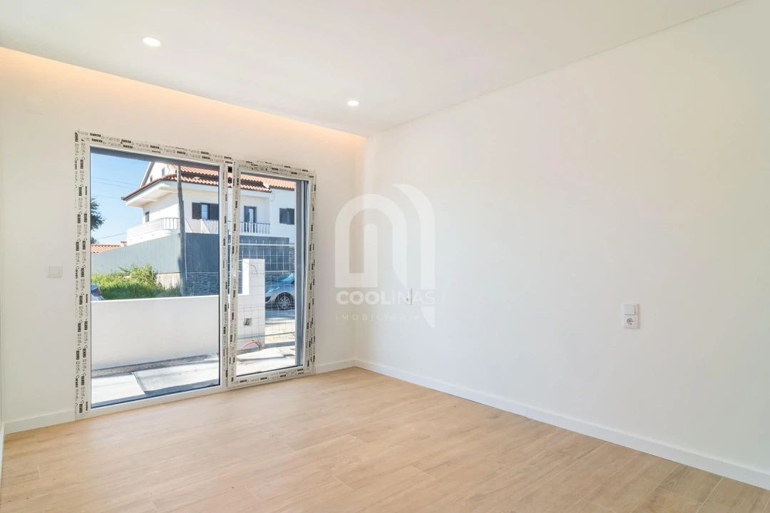 Moradia T3 para Venda em Fernao Ferro Foto 15