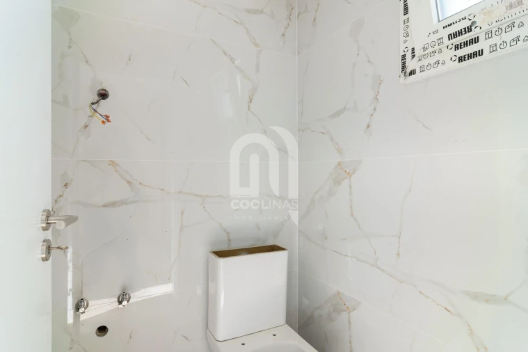 Moradia T3 para Venda em Fernao Ferro Foto 21