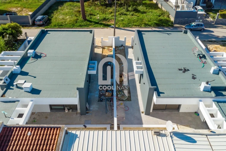 Moradia T3 para Venda em Fernao Ferro Foto 34