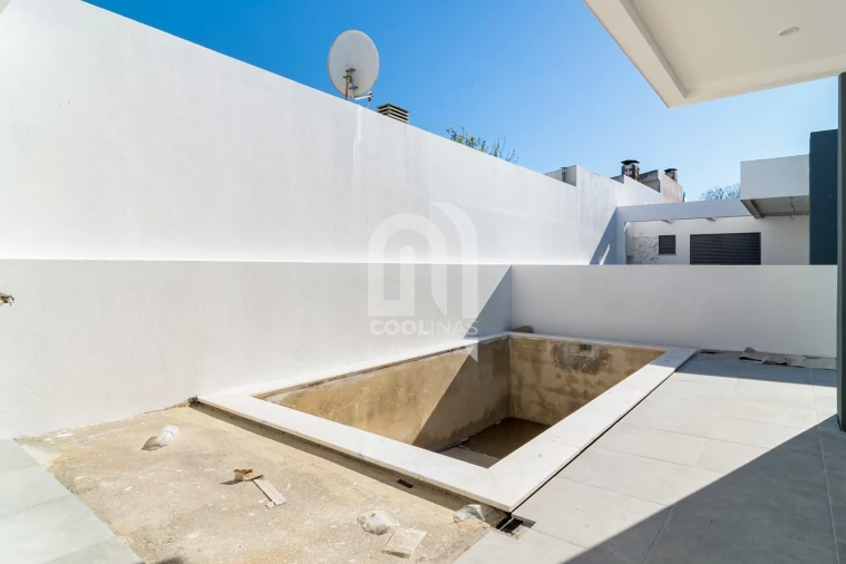 Moradia T3 para Venda em Fernao Ferro Foto 26