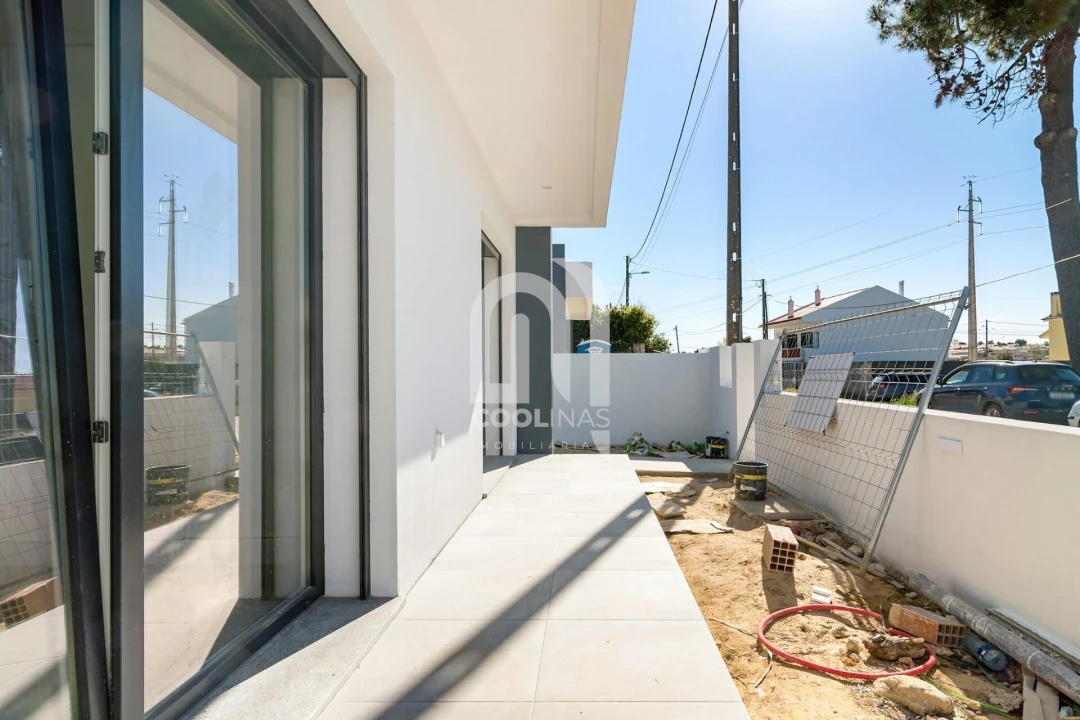 Moradia T3 para Venda em Fernao Ferro Foto 22