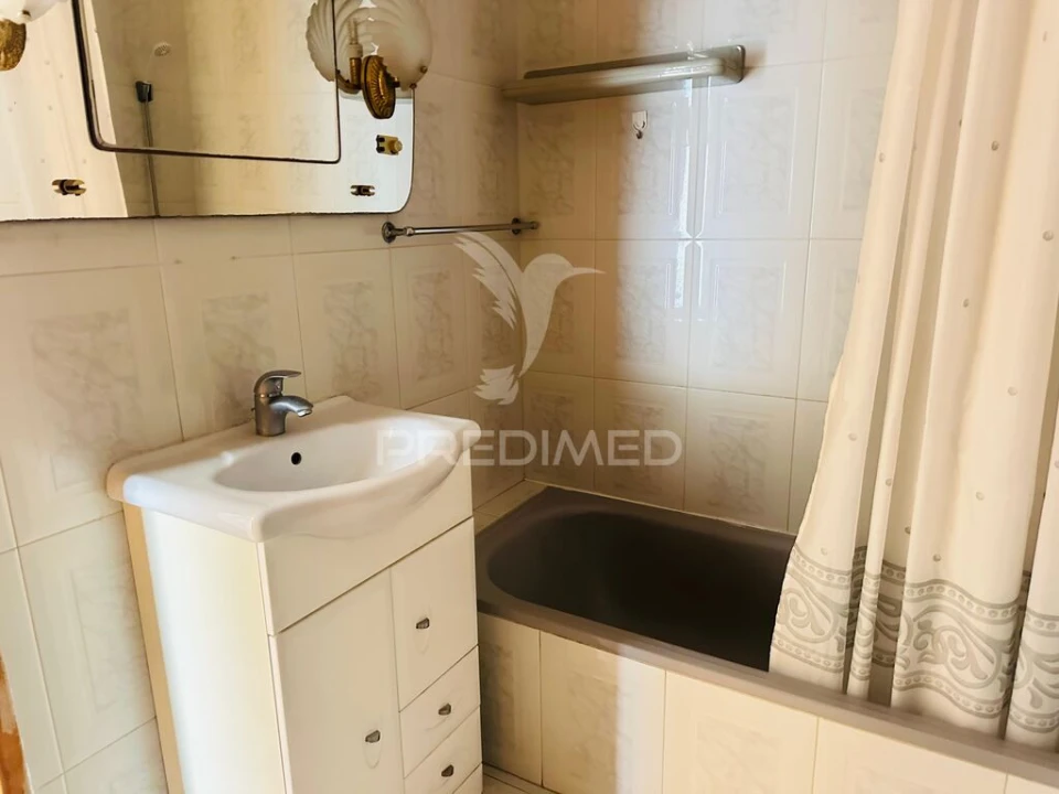 Apartamento T2 para Venda em Barreiro e Lavradio Foto 11