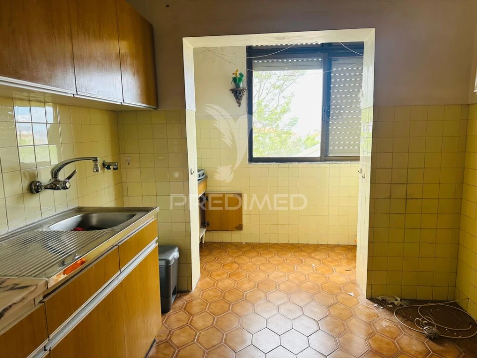 Apartamento T2 para Venda em Barreiro e Lavradio Foto 3