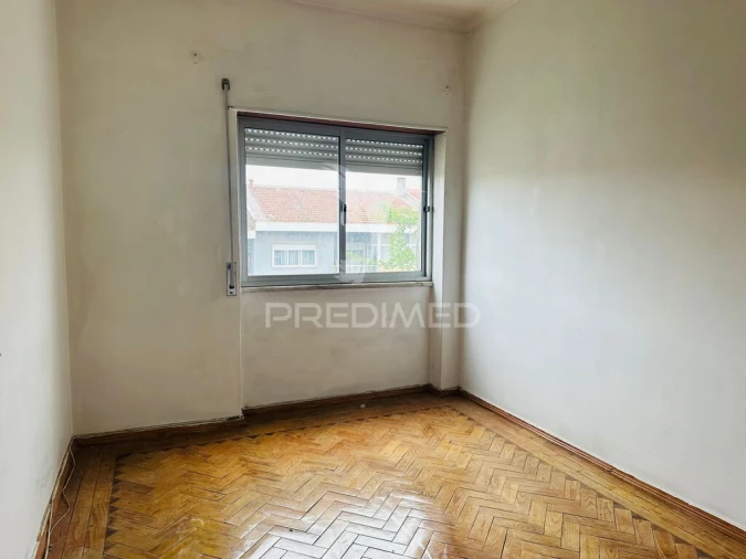 Apartamento T2 para Venda em Barreiro e Lavradio Foto 14