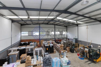 Armazém para Venda em Ermesinde