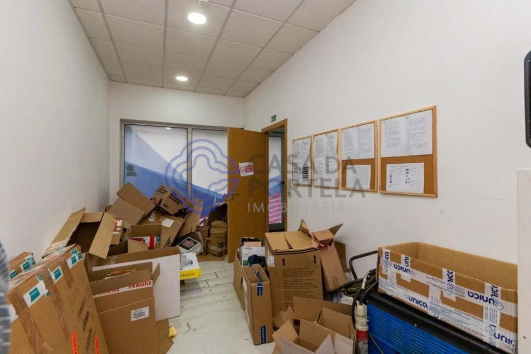 Armazém para Venda em Ermesinde Foto 10