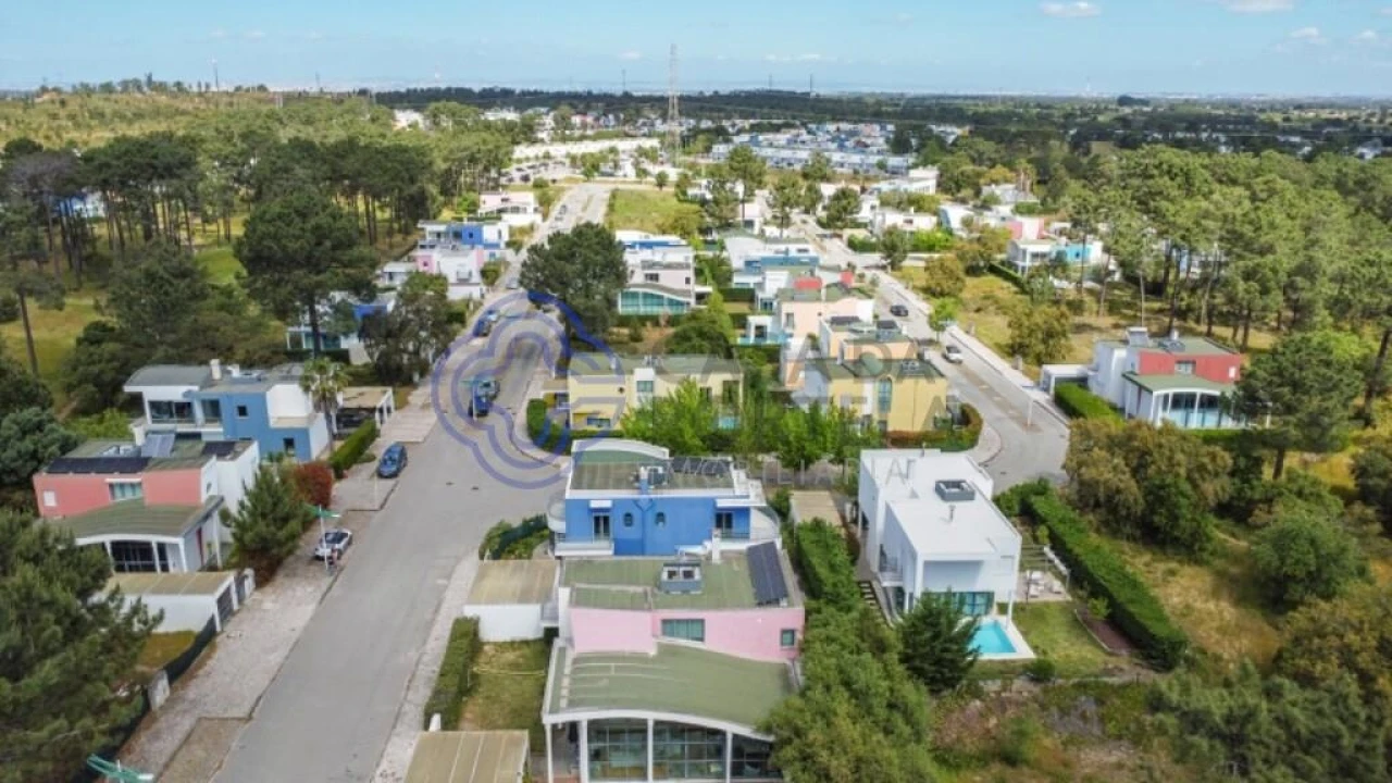 Moradia T3 para Venda em Quinta do Anjo Foto 107